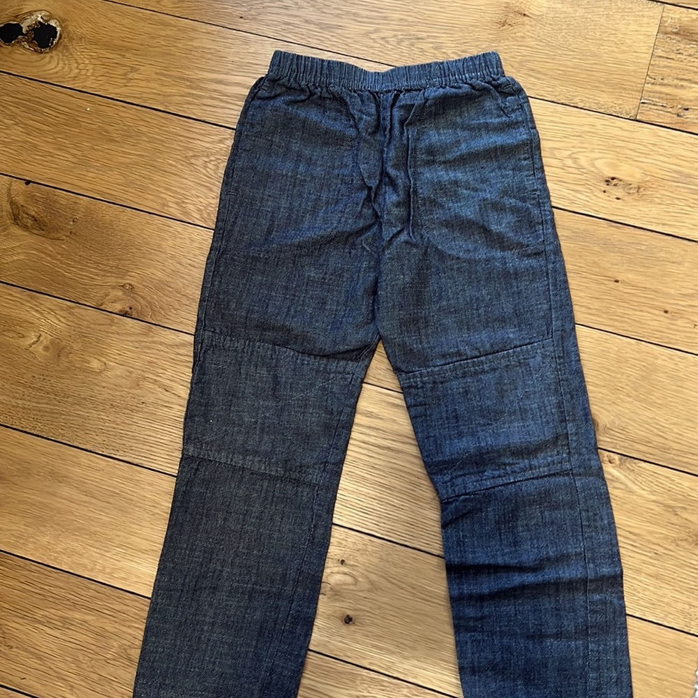 Fort Kids unisex soft pants with re-enforced knees.